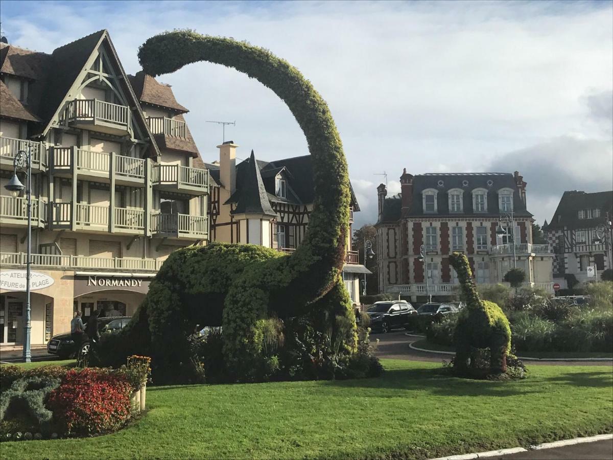 Avenue Des Gabions Residence Super Deauville Villers-sur-Mer Kültér fotó